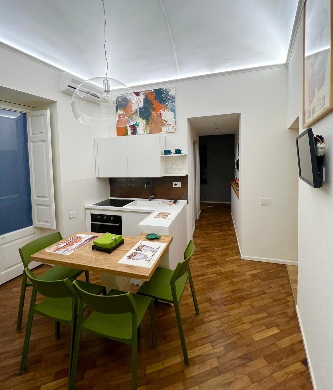 Appartamento Duomo Leonardo31 Dimora Di Charme Aeroporto di Catania Fontana Rossa Esterno foto