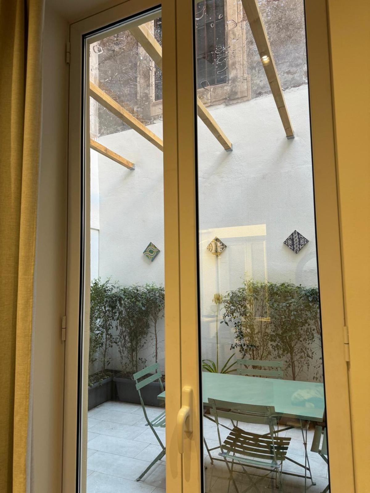 Appartamento Duomo Leonardo31 Dimora Di Charme Aeroporto di Catania Fontana Rossa Esterno foto