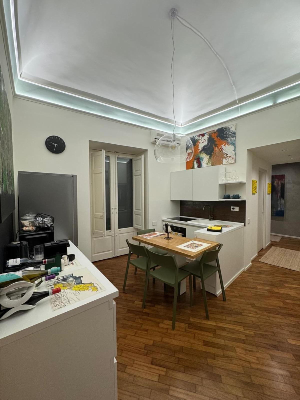 Appartamento Duomo Leonardo31 Dimora Di Charme Aeroporto di Catania Fontana Rossa Esterno foto